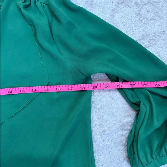 Maeve Anthropologie Green‎ Ruffle Front Blouse Size 6 Long Sleeve - Picture 4 of 6
